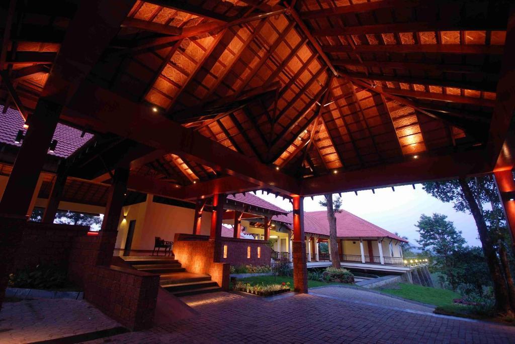 The Windflower Resort & Spa, Vythiri Wayanad Bagian luar foto