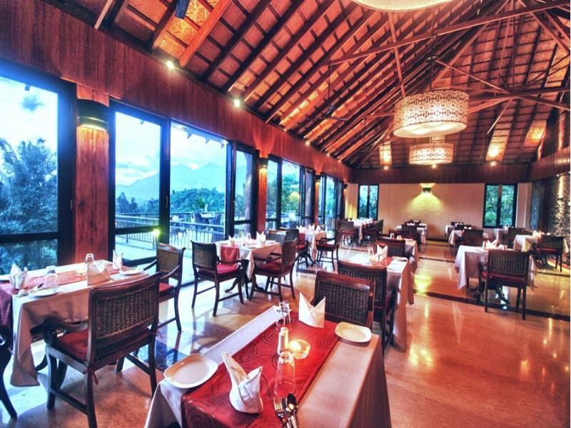 The Windflower Resort & Spa, Vythiri Wayanad Bagian luar foto