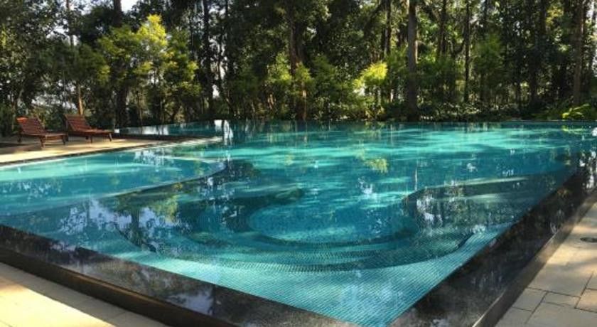The Windflower Resort & Spa, Vythiri Wayanad Bagian luar foto