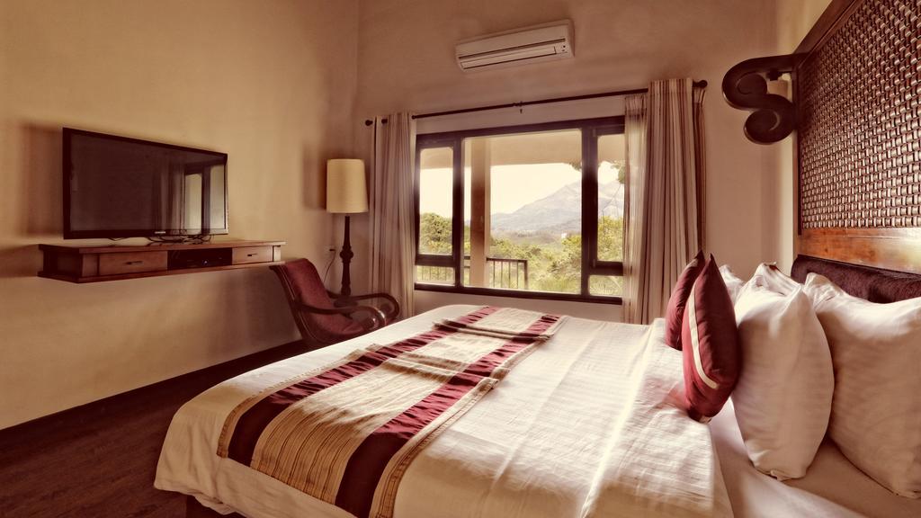 The Windflower Resort & Spa, Vythiri Wayanad Bagian luar foto