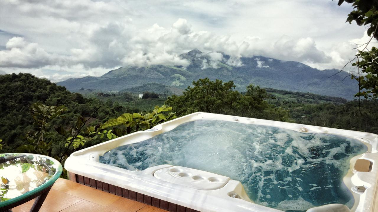The Windflower Resort & Spa, Vythiri Wayanad Bagian luar foto